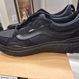 VANS MTE UltraRange Neo VR 3 Blackout Black Sneakers Men's Shoes SZ 13 US NEW